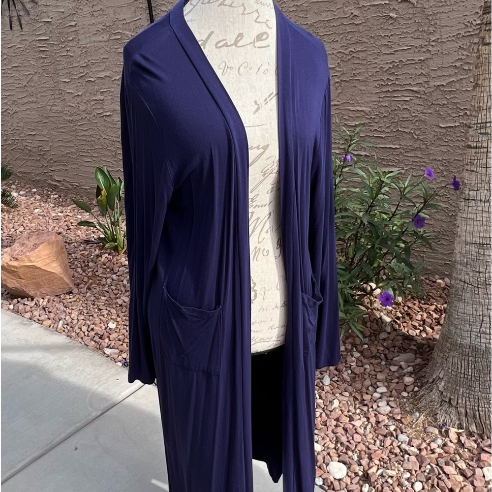 Long blue maxi duster with pockets. Lightweight and beautiful. Size XL.